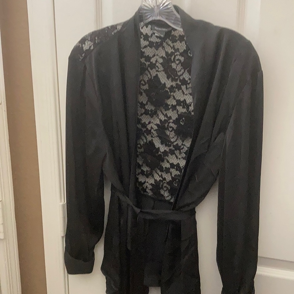 FINAL MARKDOWN Spense tie front coverup xl